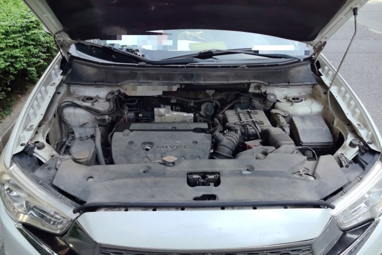 Used Mitsubishi ASX 2016 2.0L CVT Two-Wheel Drive Excellence Edition Engine Bay