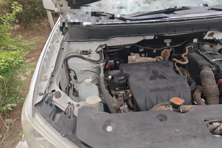 Used Mitsubishi ASX 2016 1.6L Manual Two-Wheel Drive Entry Version Engine Bay Right