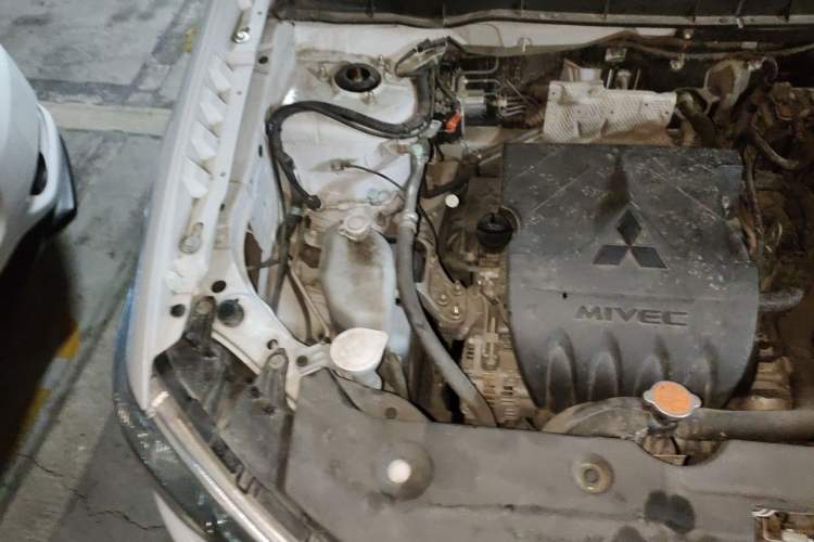 Used Mitsubishi ASX 2016 1.6L Manual Two-Wheel Drive Pioneer Edition Engine Bay Right