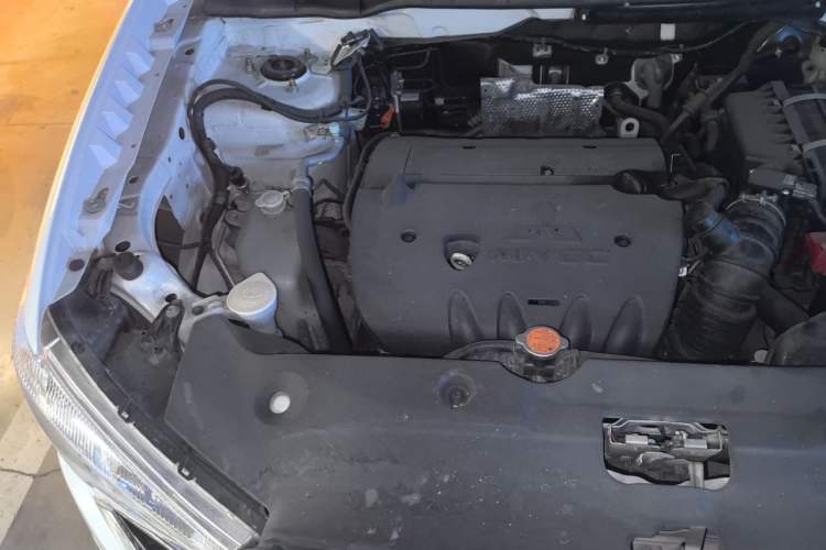 Used Mitsubishi ASX 2016 2.0L CVT Two-Wheel Drive Navigation Edition Engine Bay Right
