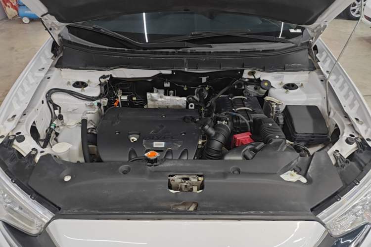Used Mitsubishi ASX 2016 2.0L CVT Two-Wheel Drive Navigation Edition Engine Bay