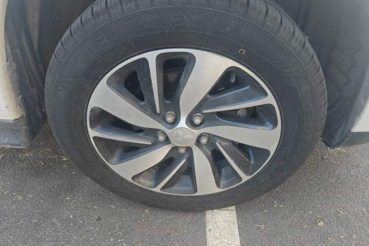 Used Mitsubishi ASX 2016 2.0L CVT Two-Wheel Drive Navigation Edition Exterior 1