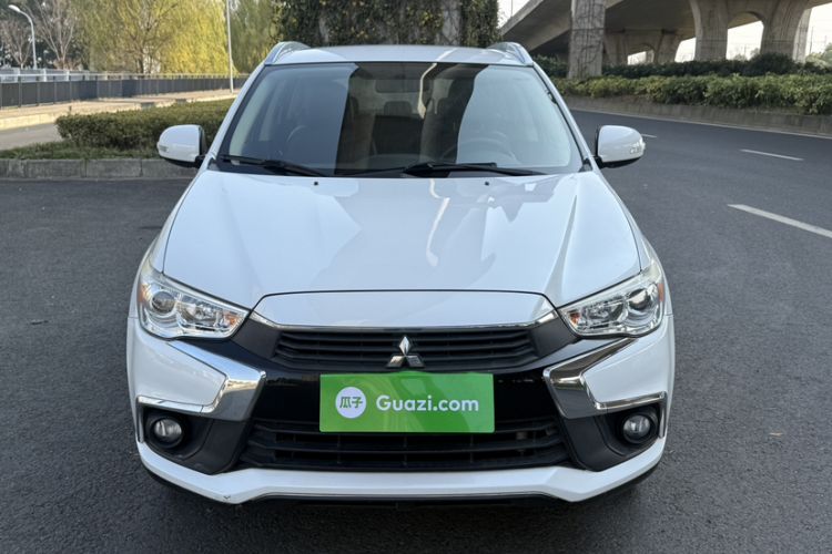 Used Mitsubishi ASX 2016 1.6L Manual Two-Wheel Drive Pioneer Edition Exterior 12