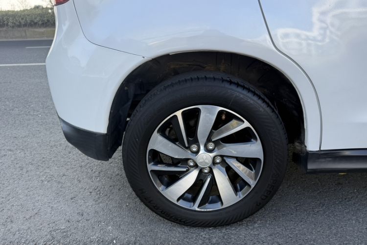 Used Mitsubishi ASX 2016 1.6L Manual Two-Wheel Drive Pioneer Edition Exterior 2