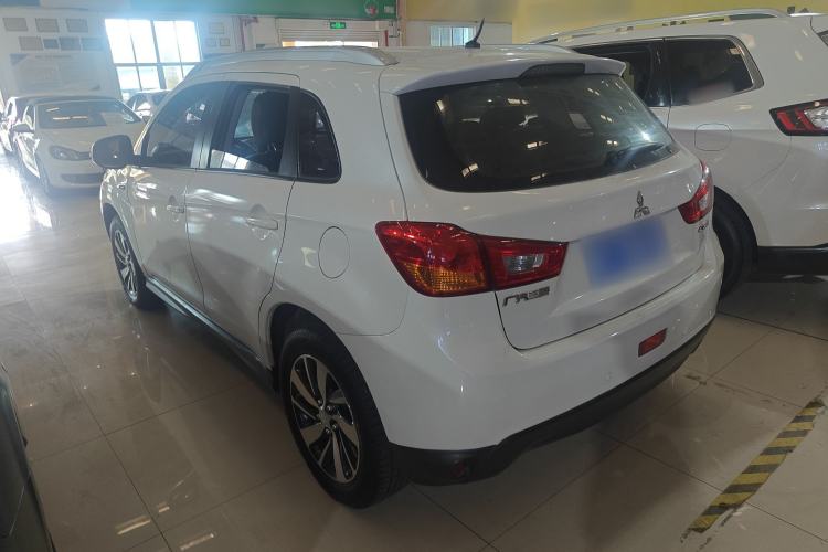 Used Mitsubishi ASX 2016 2.0L CVT Two-Wheel Drive Navigation Edition Exterior 5