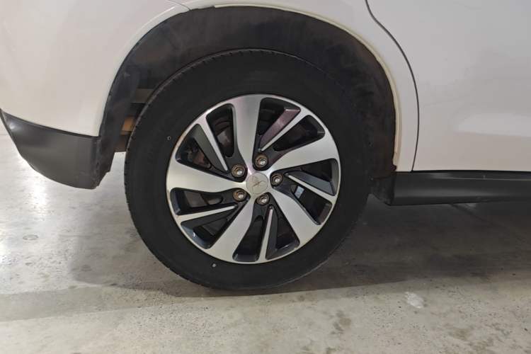 Used Mitsubishi ASX 2016 2.0L CVT Two-Wheel Drive Navigation Edition Exterior 5