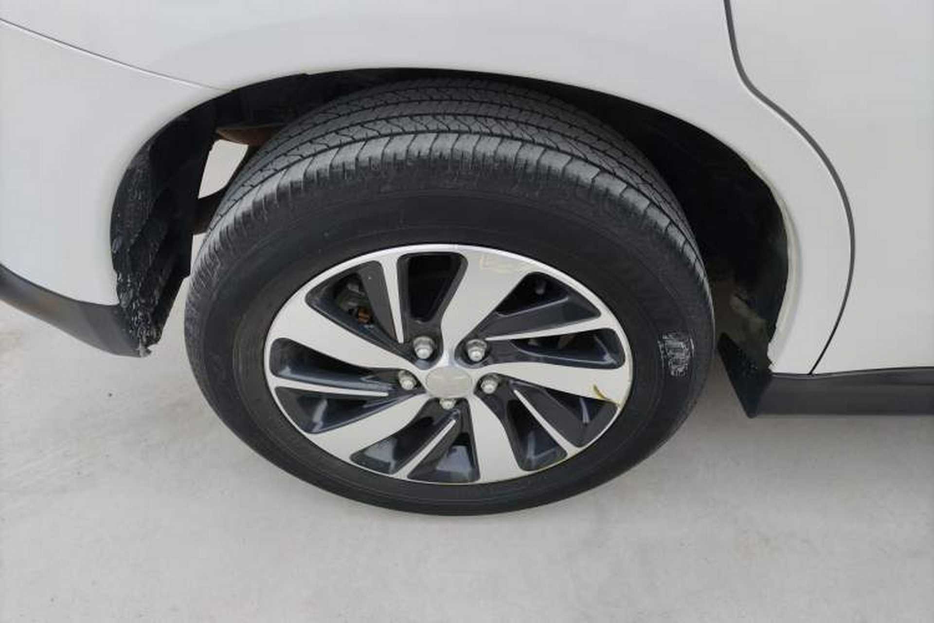 Used Mitsubishi ASX 2016 1.6L Manual Two-Wheel Drive Entry Version Exterior 5