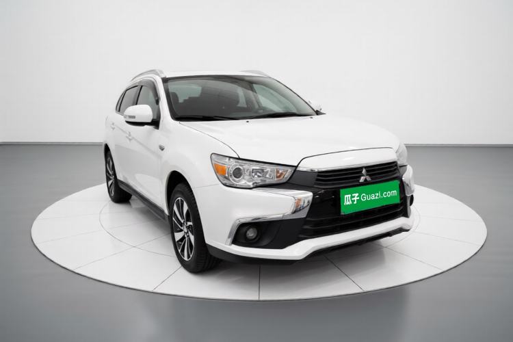 Used Mitsubishi ASX 2016 2.0L CVT Two-Wheel Drive Navigation Edition Front Right 45 Deg
