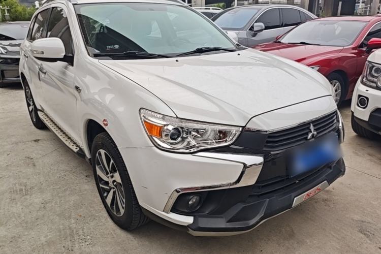 Used Mitsubishi ASX 2016 2.0L CVT Two-Wheel Drive Navigation Edition Front Right 45 Deg