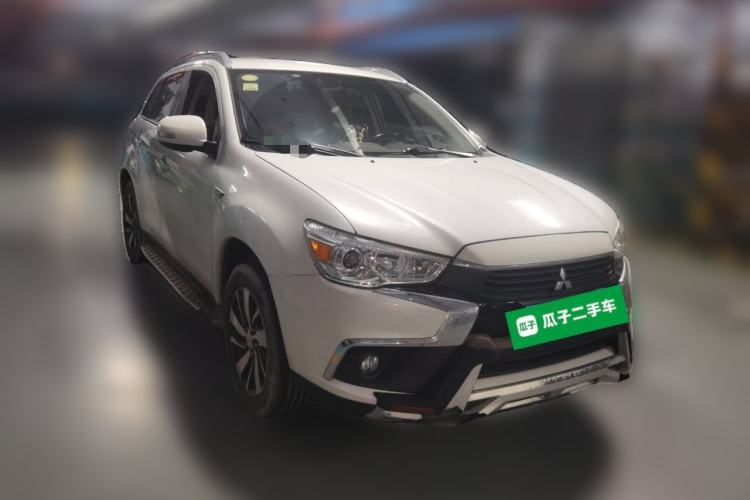 Used Mitsubishi ASX 2016 2.0L CVT Two-Wheel Drive Navigation Edition Front Right 45 Deg