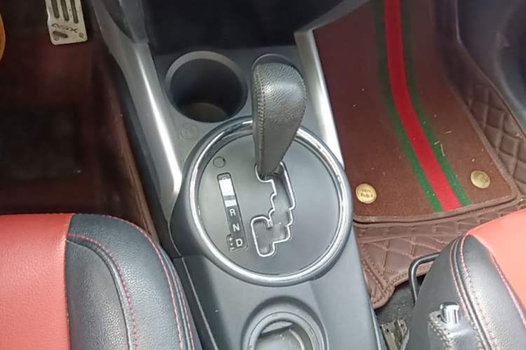 Used Mitsubishi ASX 2016 2.0L CVT Two-Wheel Drive Excellence Edition Gear Lever