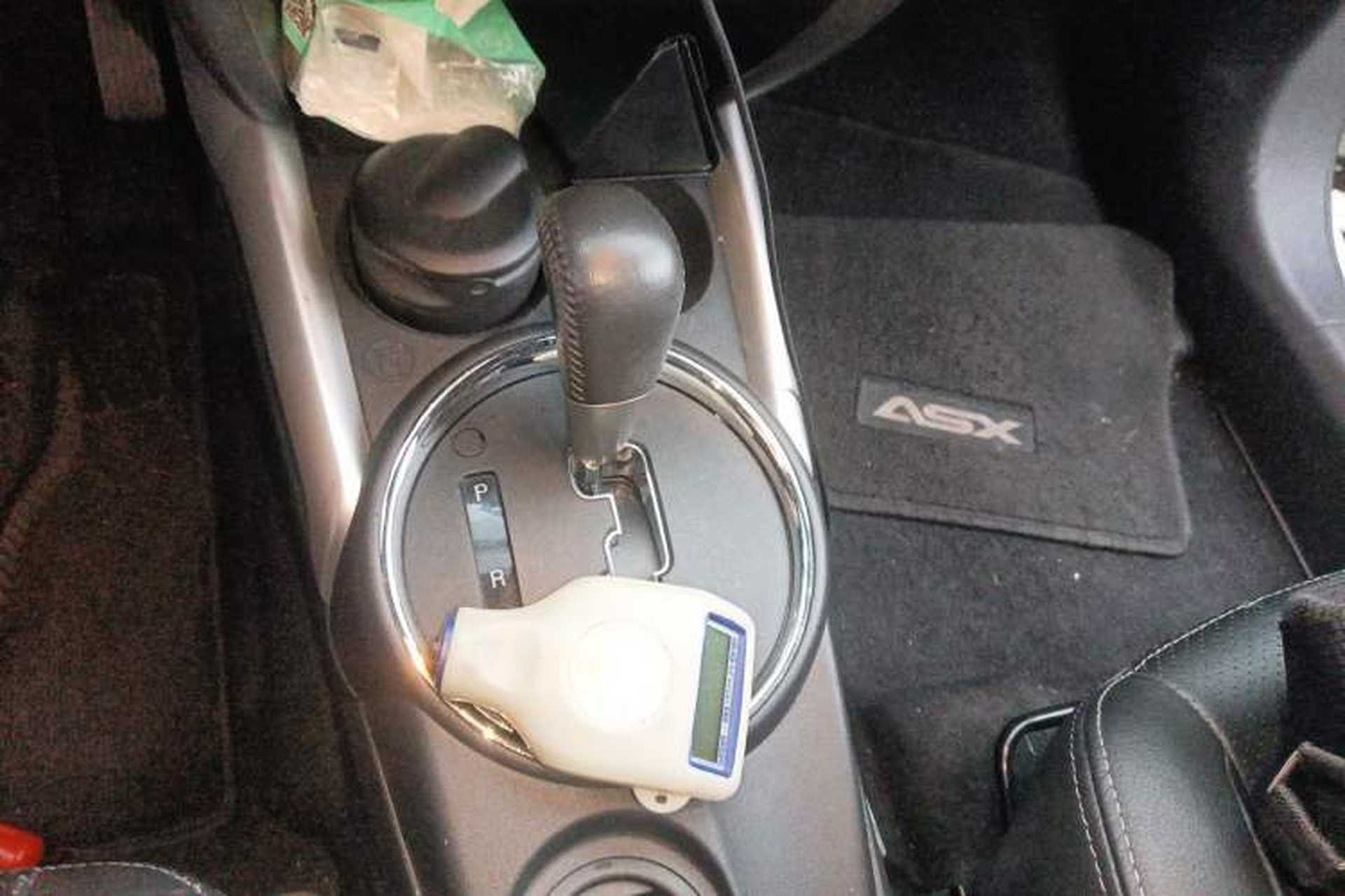 Used Mitsubishi ASX 2016 2.0L CVT Two-Wheel Drive Navigation Edition Gear Lever
