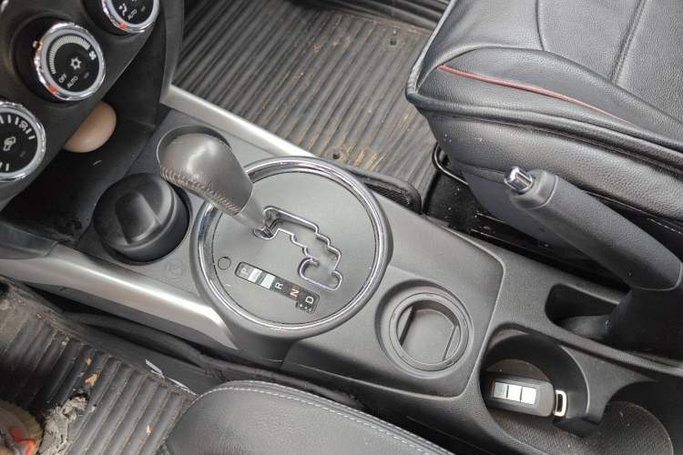 Used Mitsubishi ASX 2016 2.0L CVT Two-Wheel Drive Navigation Edition Gear Lever