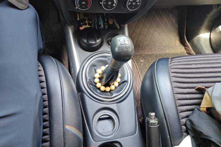 Used Mitsubishi ASX 2016 1.6L Manual Two-Wheel Drive Entry Version Gear Lever