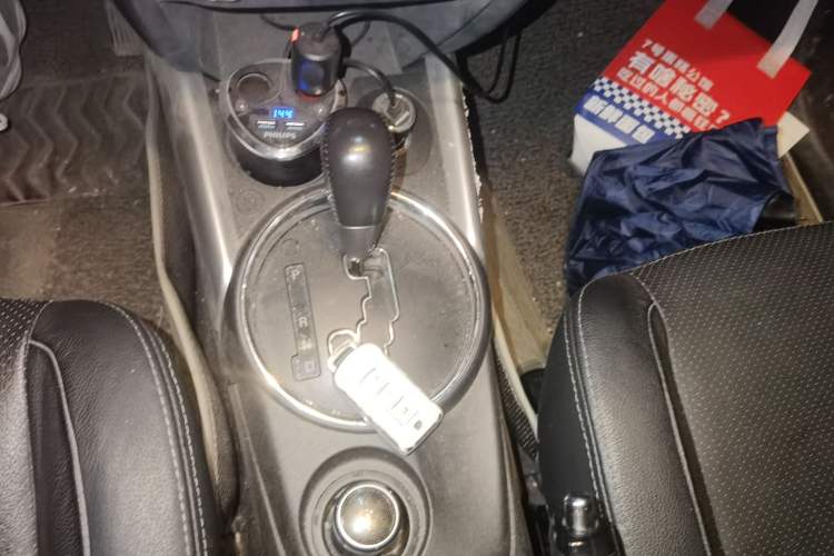 Used Mitsubishi ASX 2016 2.0L CVT Two-Wheel Drive Navigation Edition Gear Lever