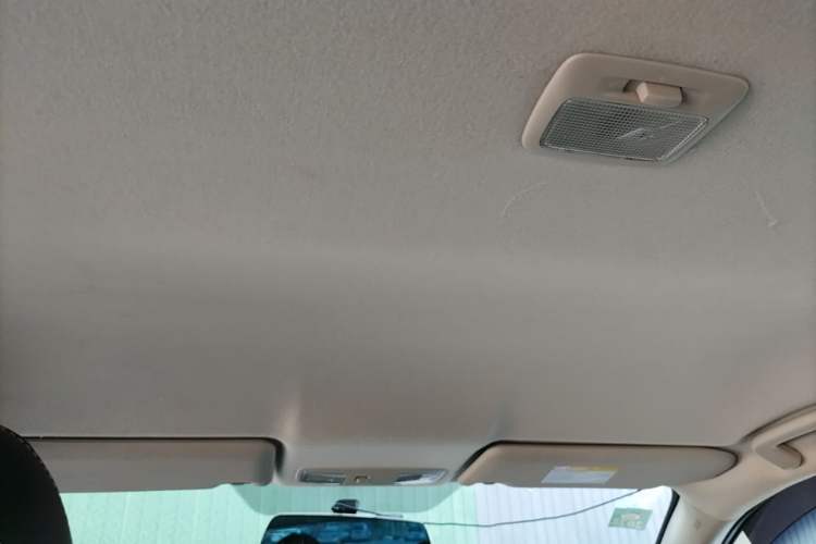 Used Mitsubishi ASX 2016 2.0L CVT Two-Wheel Drive Excellence Edition Headliner