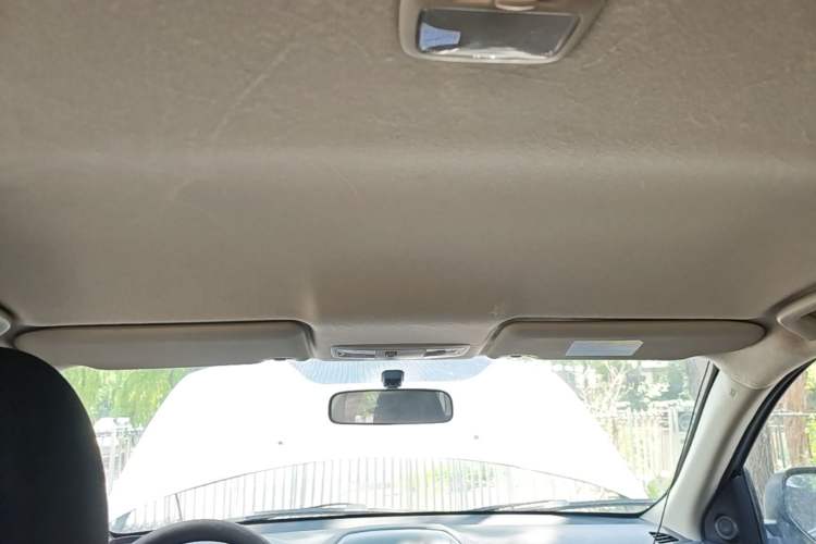 Used Mitsubishi ASX 2016 2.0L CVT Two-Wheel Drive Excellence Edition Headliner