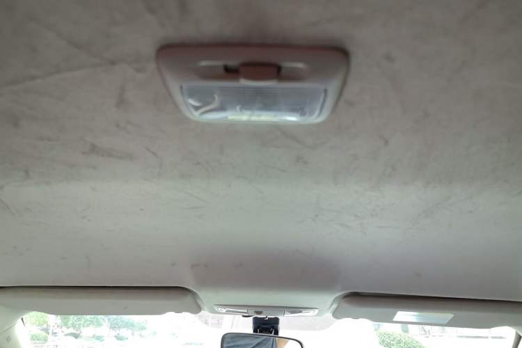 Used Mitsubishi ASX 2016 2.0L CVT Two-Wheel Drive Excellence Edition Headliner