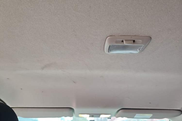 Used Mitsubishi ASX 2016 2.0L CVT Two-Wheel Drive Navigation Edition Headliner