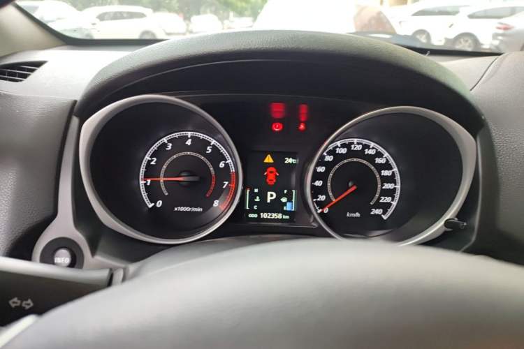 Used Mitsubishi ASX 2016 2.0L CVT Two-Wheel Drive Navigation Edition Instrument Cluster