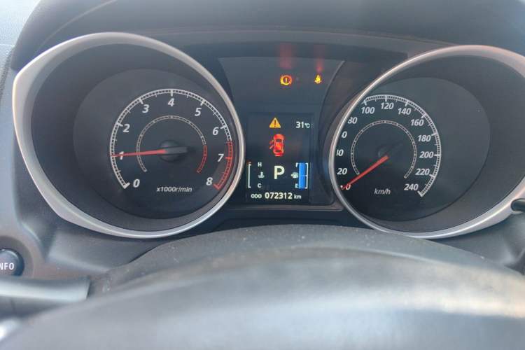 Used Mitsubishi ASX 2016 2.0L CVT Two-Wheel Drive Navigation Edition Instrument Cluster
