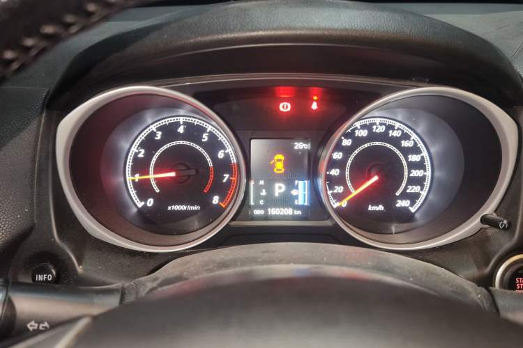 Used Mitsubishi ASX 2016 2.0L CVT Two-Wheel Drive Navigation Edition Instrument Cluster