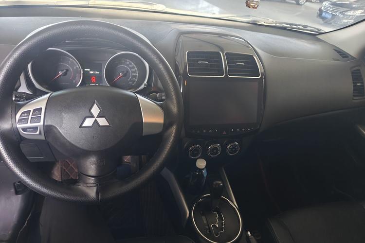 Used Mitsubishi ASX 2016 2.0L CVT Two-Wheel Drive Navigation Edition Interior 1