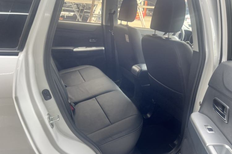 Used Mitsubishi ASX 2016 2.0L CVT Two-Wheel Drive Navigation Edition Interior 10