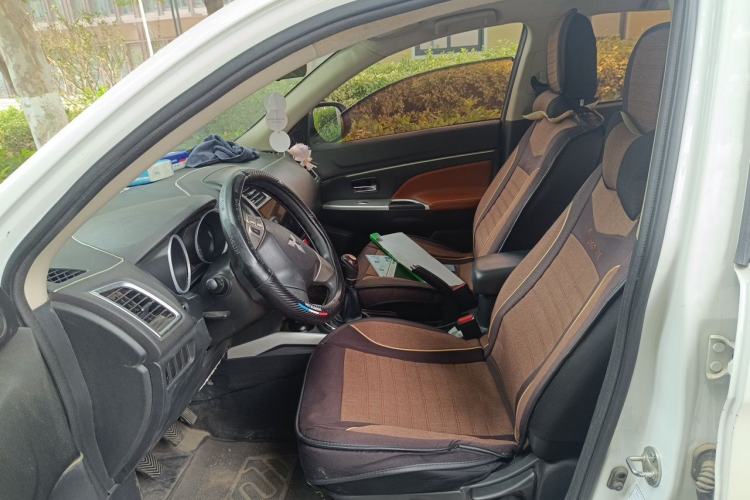 Used Mitsubishi ASX 2016 1.6L Manual Two-Wheel Drive Pioneer Edition Left Front Seat
