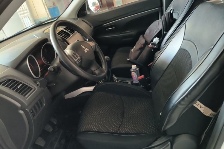 Used Mitsubishi ASX 2016 1.6L Manual Two-Wheel Drive Pioneer Edition Left Front Seat