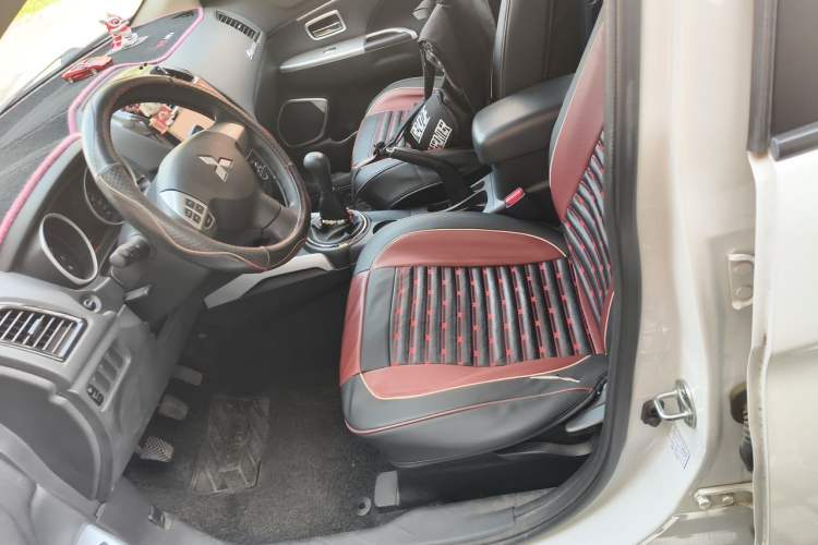 Used Mitsubishi ASX 2016 1.6L Manual Two-Wheel Drive Pioneer Edition Left Front Seat