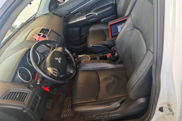 Used Mitsubishi ASX 2016 2.0L CVT Two-Wheel Drive Navigation Edition Left Front Seat