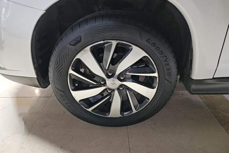 Used Mitsubishi ASX 2016 2.0L CVT Two-Wheel Drive Navigation Edition Left Front Wheel Hub