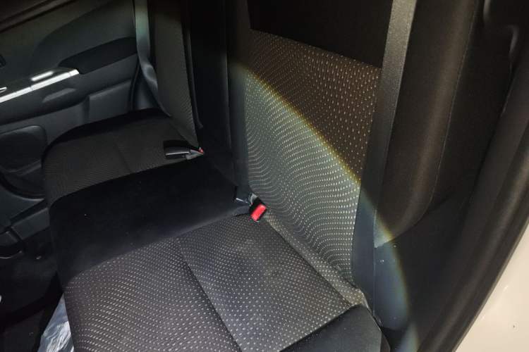 Used Mitsubishi ASX 2016 2.0L CVT Two-Wheel Drive Excellence Edition Left Rear Seat