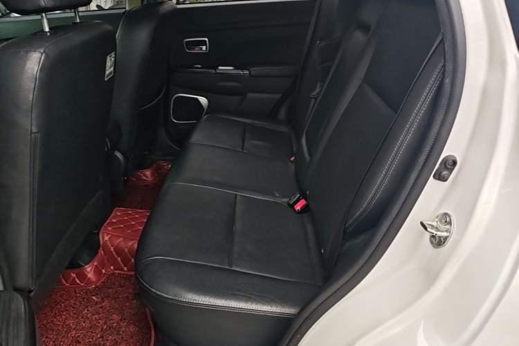 Used Mitsubishi ASX 2016 2.0L CVT Two-Wheel Drive Navigation Edition Left Rear Seat