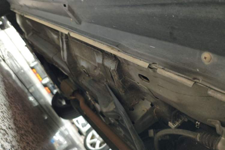 Used Mitsubishi ASX 2016 2.0L CVT Two-Wheel Drive Navigation Edition Left Side Sill
