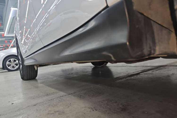 Used Mitsubishi ASX 2016 2.0L CVT Two-Wheel Drive Navigation Edition Left Side Sill