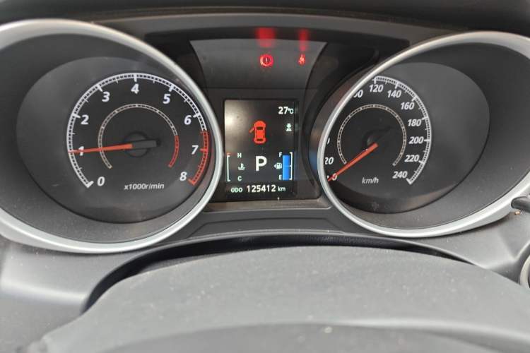 Used Mitsubishi ASX 2016 2.0L CVT Two-Wheel Drive Navigation Edition Odometer Close Up