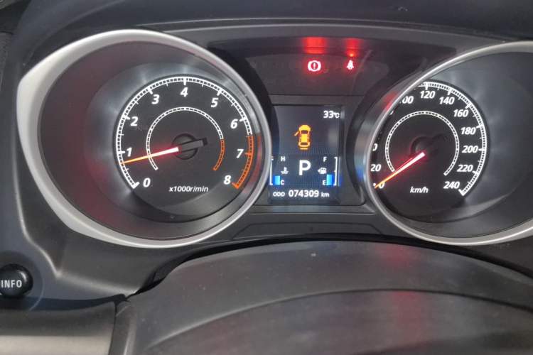 Used Mitsubishi ASX 2016 2.0L CVT Two-Wheel Drive Navigation Edition Odometer Close Up