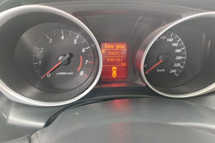 Used Mitsubishi ASX 2016 1.6L Manual Two-Wheel Drive Pioneer Edition Odometer Close Up