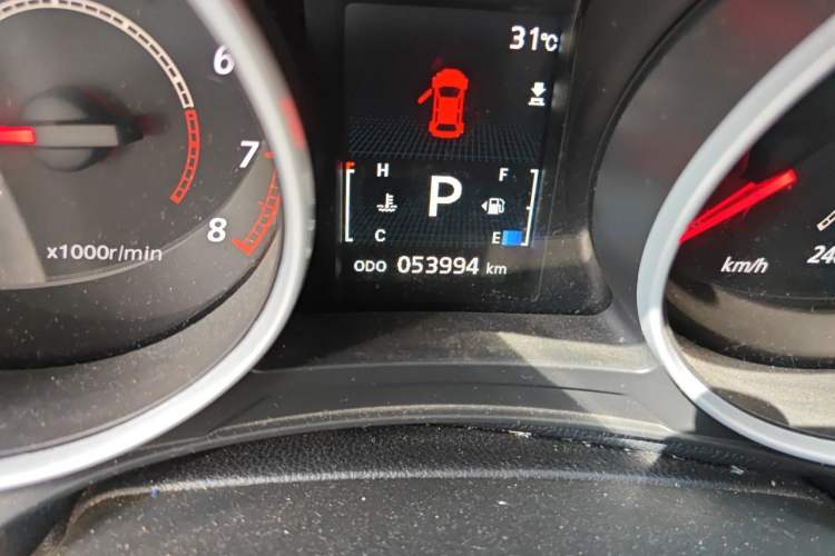 Used Mitsubishi ASX 2016 2.0L CVT Two-Wheel Drive Navigation Edition Odometer Close Up