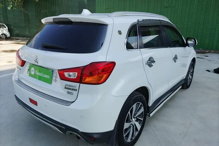 Used Mitsubishi ASX 2016 2.0L CVT Two-Wheel Drive Excellence Edition Rear Right 45 Deg
