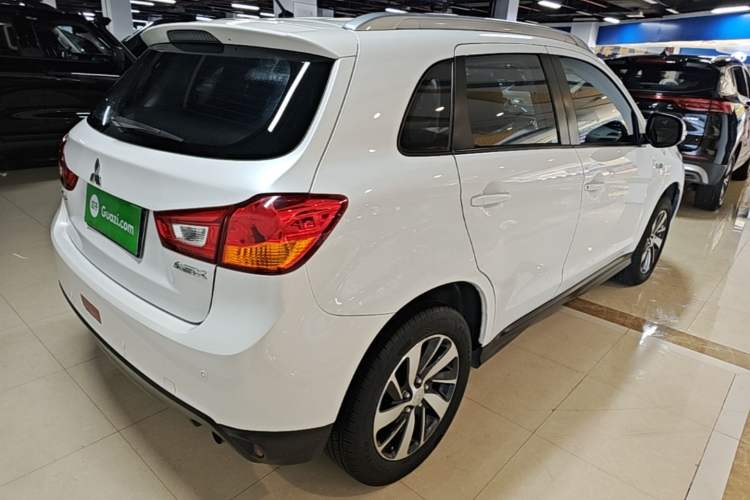 Used Mitsubishi ASX 2016 2.0L CVT Two-Wheel Drive Navigation Edition Rear Right 45 Deg