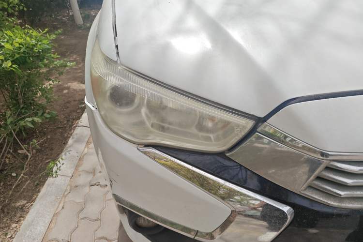 Used Mitsubishi ASX 2016 1.6L Manual Two-Wheel Drive Entry Version Right Front Headlight