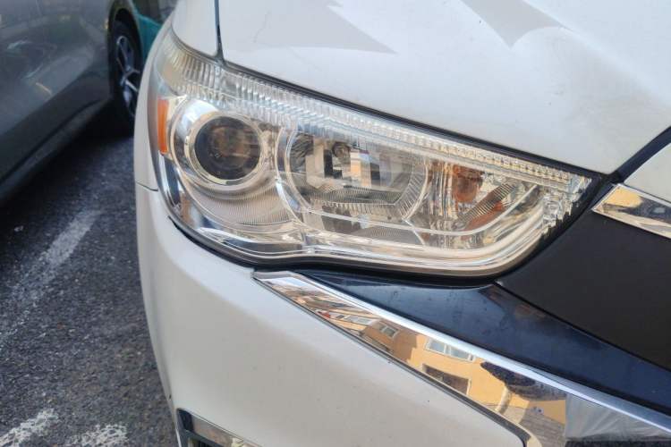 Used Mitsubishi ASX 2016 2.0L CVT Two-Wheel Drive Navigation Edition Right Front Headlight