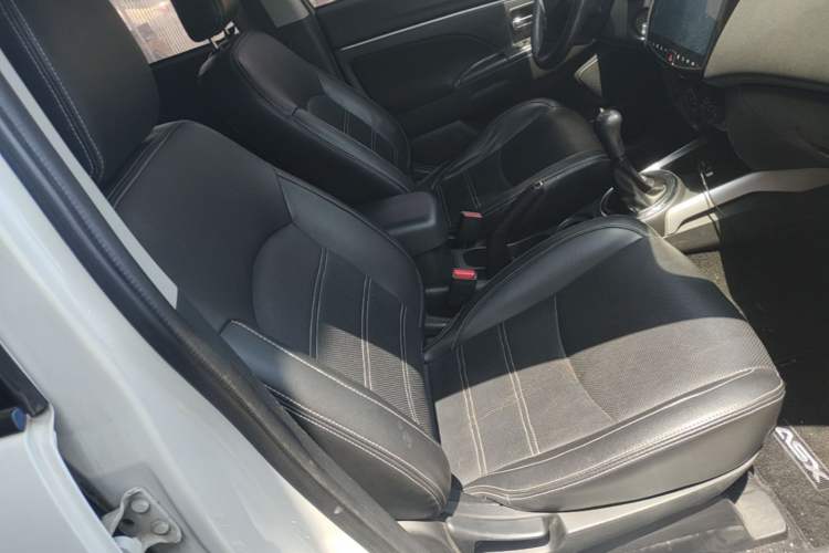 Used Mitsubishi ASX 2016 1.6L Manual Two-Wheel Drive Pioneer Edition Right Front Seat