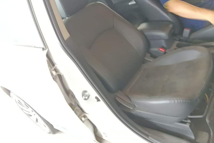 Used Mitsubishi ASX 2016 2.0L CVT Two-Wheel Drive Navigation Edition Right Front Seat