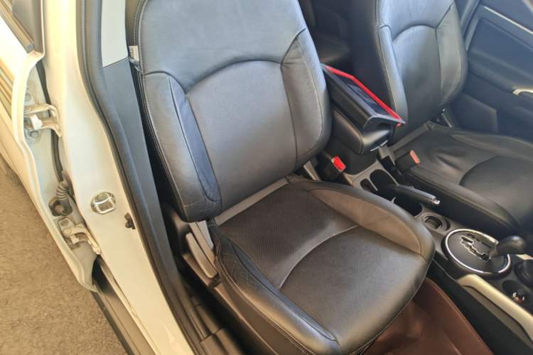 Used Mitsubishi ASX 2016 2.0L CVT Two-Wheel Drive Navigation Edition Right Front Seat