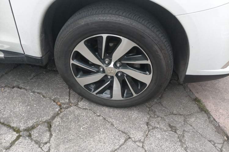 Used Mitsubishi ASX 2016 2.0L CVT Two-Wheel Drive Navigation Edition Right Front Wheel Hub