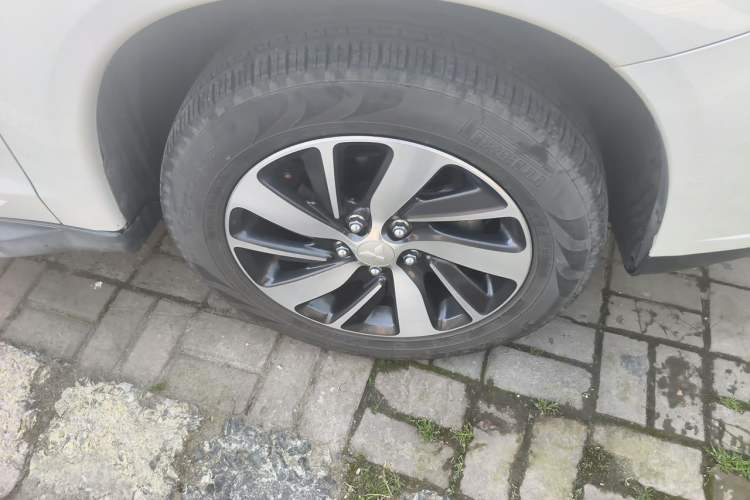 Used Mitsubishi ASX 2016 1.6L Manual Two-Wheel Drive Pioneer Edition Right Front Wheel Hub